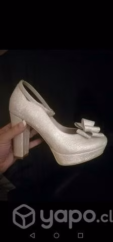 Zapatos de novia