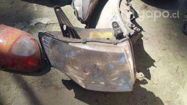 Optico LED copiloto Mitsubishi montero 2015x - Imagen 4