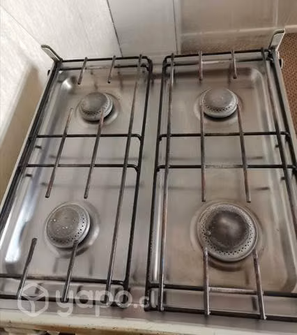 Estufa gas directo usada funcionando 3 quemadores