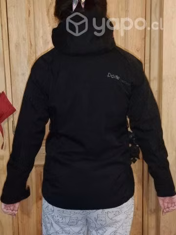 Chaqueta Doite en buen estado