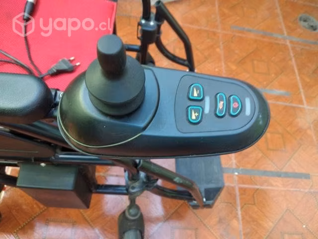 Silla de ruedas electrica como nueva