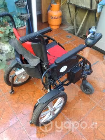 Silla de ruedas electrica como nueva