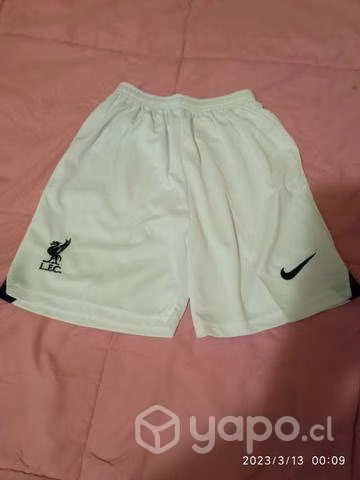 Shorts niño
