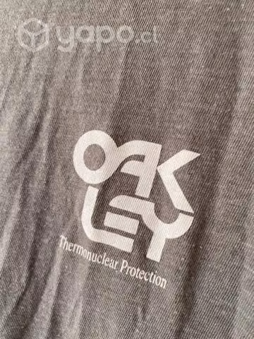 Polera oakley talla S/M