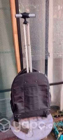Mochila con ruedas
