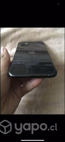 IPhone 11 usado en buen estado, presio conversable
