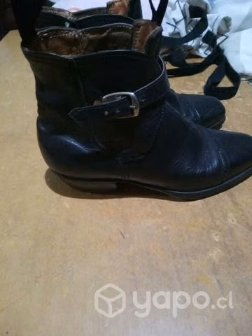 botines de cuero original en buen estado