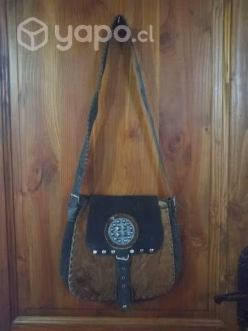 Cartera de cuero artesanal