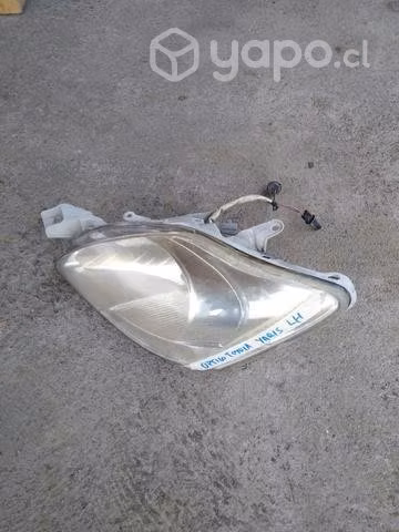 Optico Toyoya Yaris lh izquierdo 2004 a 2013