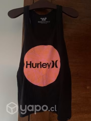 Polera marca Hurley