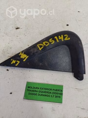 Moldura Exterior Puerta Trasera Izquierda (DDS142)