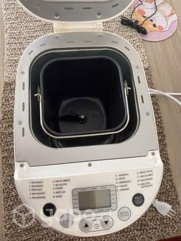 Maquina para hacer pan marca blanik