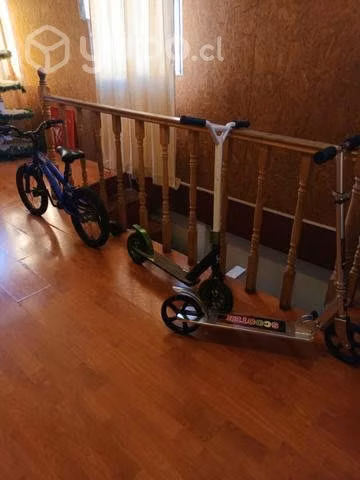 Dos scooters más bicicleta todo cada artículo 20