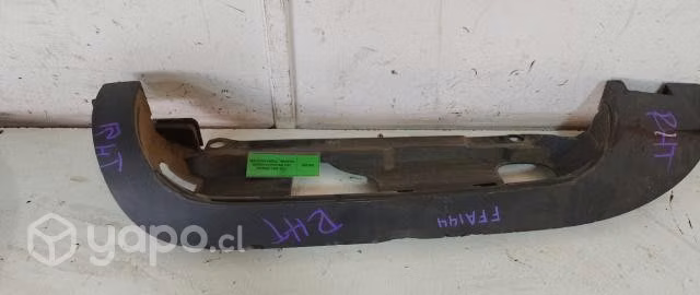 Moldura Farol Trasero Derecho (FFA144) Fiat Fiorin