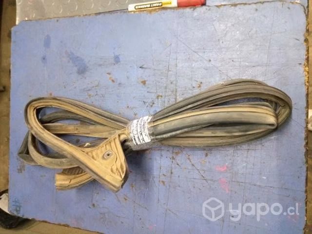 Goma contorno puerta delantera der Chv New Dmax