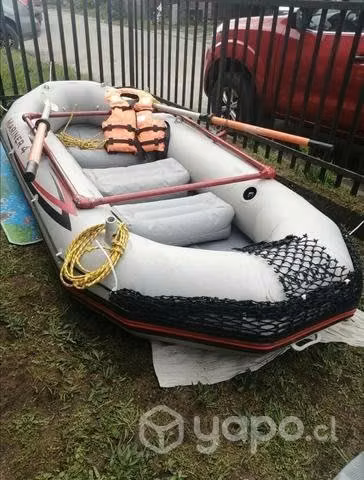 Bote mariner 4