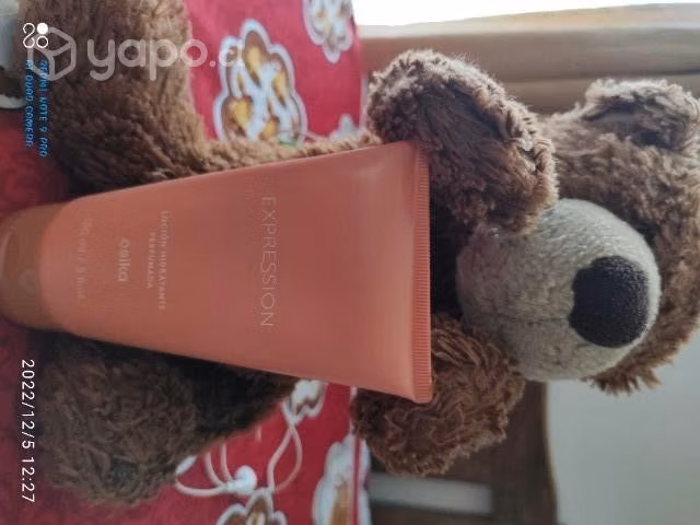 Loción hidratante perfumada Expresión, de Esika