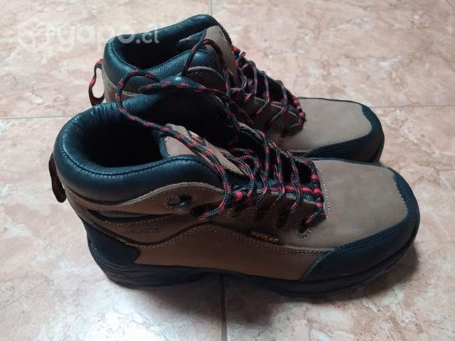 Zapatos de seguridad nuevos N°40