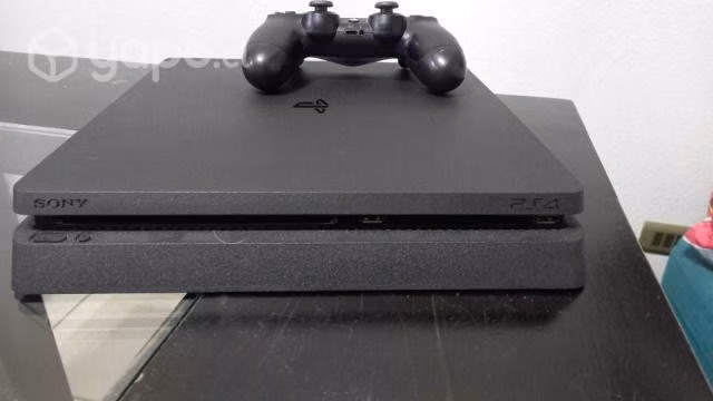 PS4 1 Tb + 15 juegos + 1 joystick
