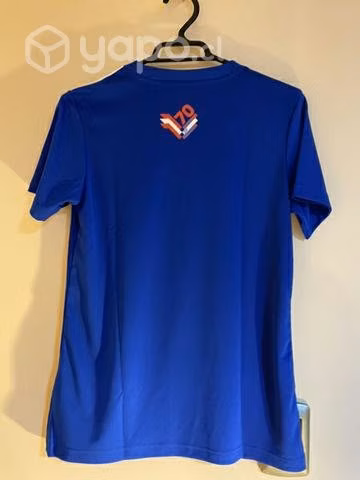 Camiseta u de chile