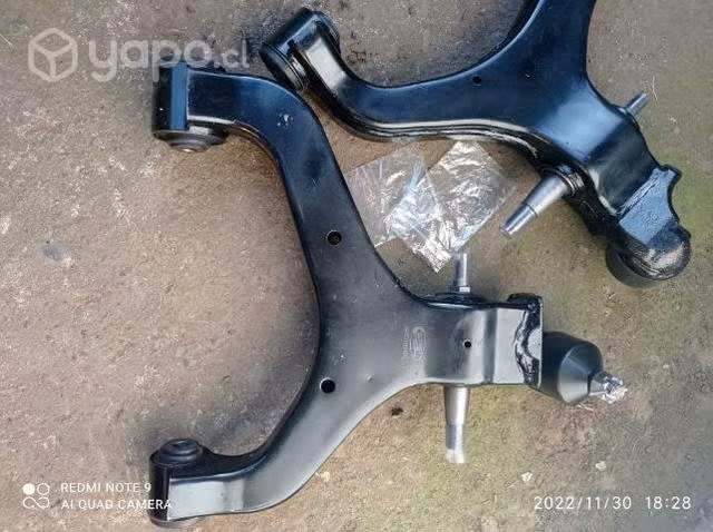 Bandejas inferiores ssangyong action sports nuevas