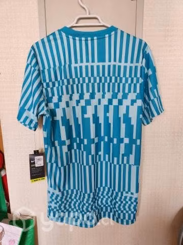 Polera NIKE nueva