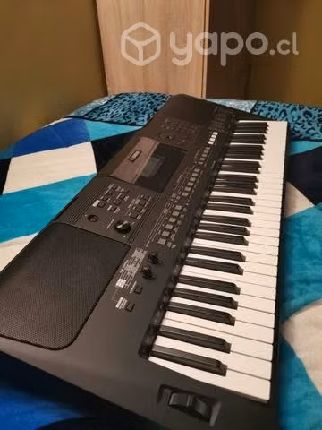 Teclado yamaha