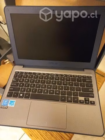 Notebook Asus Celeron 1.1GH/4GB Ram/ modelo W202NA - Imagen 3