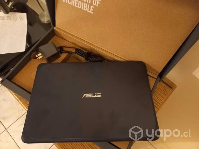 Notebook Asus Celeron 1.1GH/4GB Ram/ modelo W202NA - Imagen 2