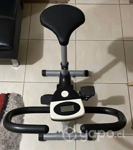 Bicicleta estática poco uso