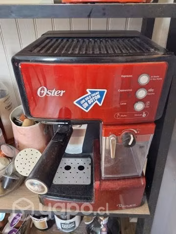 Cafetera Lattissima de Oster muy poco uso - Imagen 2