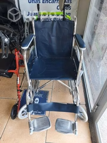 Silla de ruedas estándar nueva