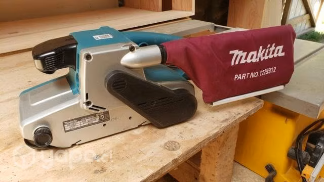 Lijadora de banda makita