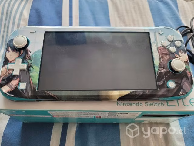 Nintendo Switch Lite y accesorios