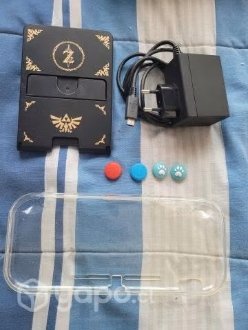 Nintendo Switch Lite y accesorios
