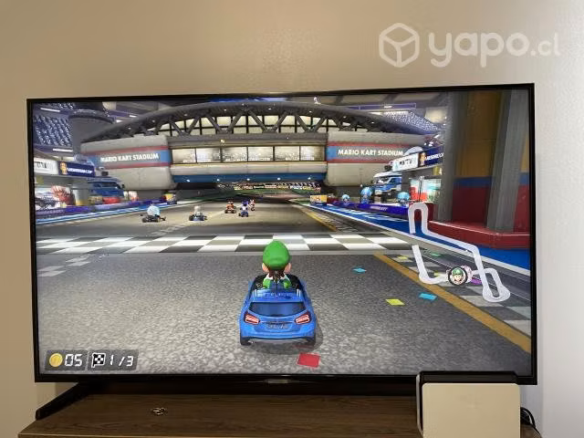 Nintendo Switch Oled con Mario Kart 8 Deluxe usada