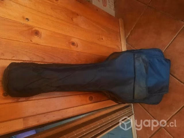 Guitarra nueva sin uso