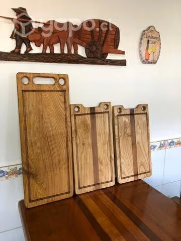 Tablas de madera castaño