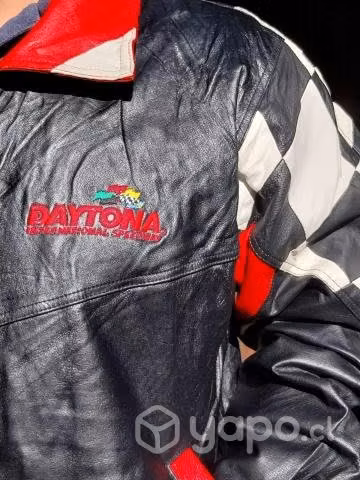 Chaqueta de cuero en excelente estado - Imagen 5