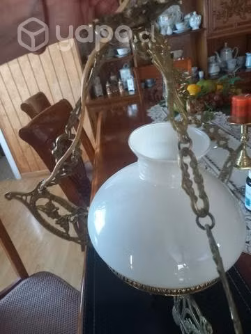 Hermosa Lámpara de bronce con tulipa