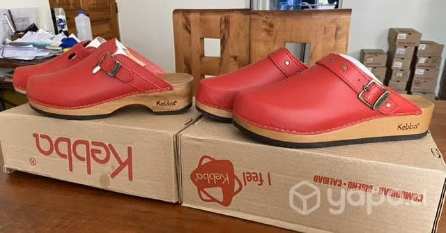 Zuecos kebba originales robó de cuero Nro40