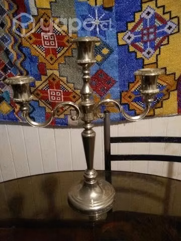 Antiguo candelabro plaque