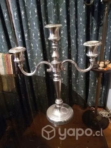 Antiguo candelabro plaque