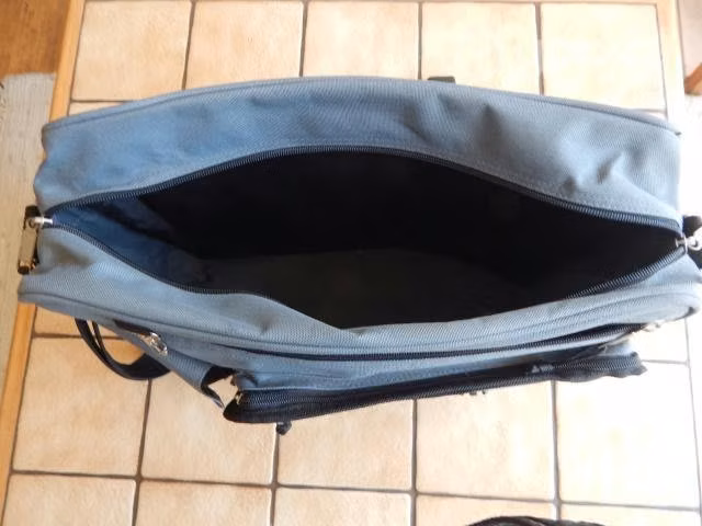 Bolso para notebook,cuadernos 30.000
