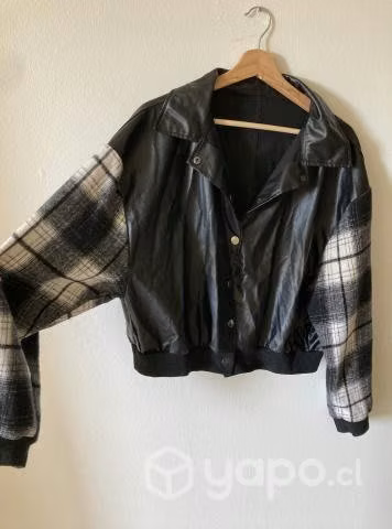 Chaqueta cuerina
