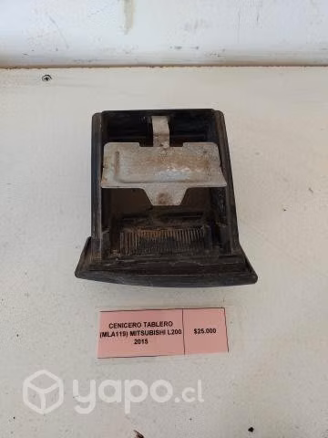 Cenicero Tablero L200 2015