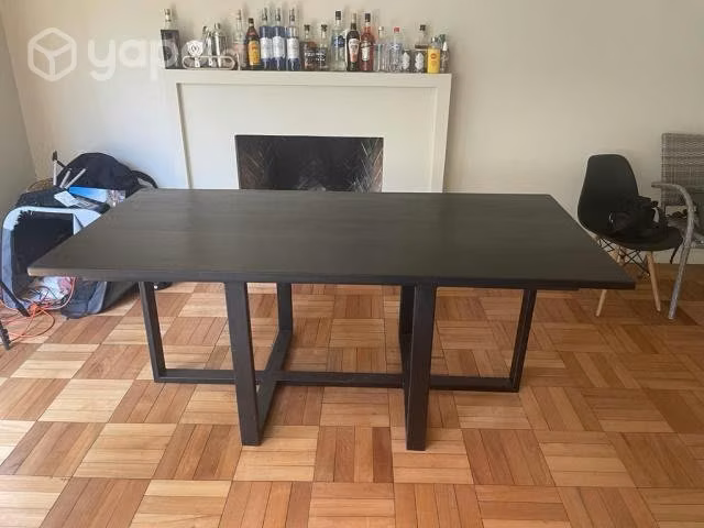 Mesa de Comedor casi NUEVA (2 meses de uso) con pa