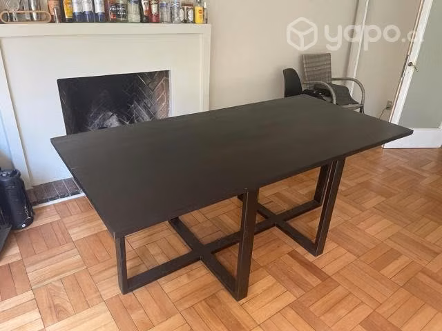 Mesa de Comedor casi NUEVA (2 meses de uso) con pa