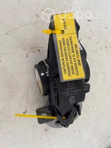 Cinturon seguridad trasero derecho 89820-D3200 (HT