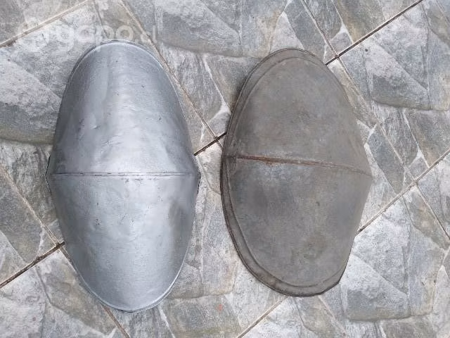 2 Palanganas de lata.